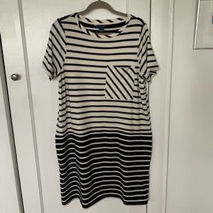 French Connection short sleeve t-shirt dress black & white stripe size large 10